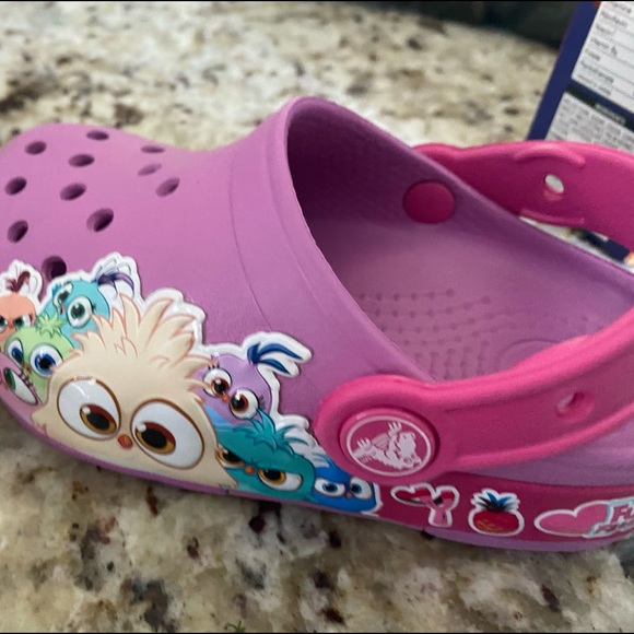 SOLD.Crocs light up baby girl shoes C9 - Picture 4 of 6